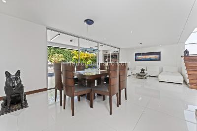Casa de 3 alcobas en venta en El Poblado, Medellín, 340 m² · foto 8 de 20