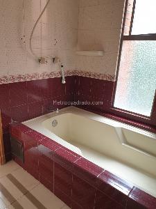 Apartamento en venta en El Poblado, Medellín · foto 9 de 20