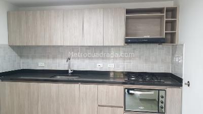 Apartamento de 4 alcobas en venta en El Poblado, Medellín, 137 m² · foto 11 de 20