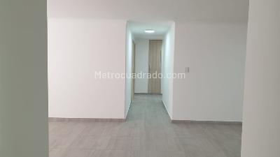 Apartamento de 4 alcobas en venta en El Poblado, Medellín, 137 m² · foto 14 de 20