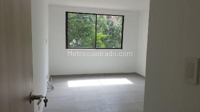 Apartamento de 4 alcobas en venta en El Poblado, Medellín, 137 m² · foto 8 de 20