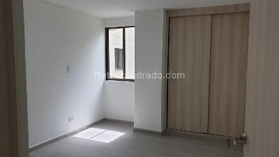 Apartamento de 4 alcobas en venta en El Poblado, Medellín, 137 m² · foto 9 de 20