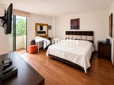 Apartamento en venta en El Poblado, Medellín · foto 5 de 12
