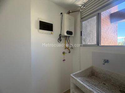 Apartamento de 2 alcobas en venta en Ojo De Agua, Rionegro, 63 m² · foto 5 de 20