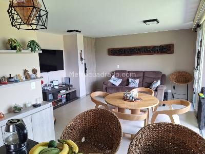 Apartamento de 3 alcobas en venta en Los Colegios, Rionegro, 73 m² · foto 2 de 15