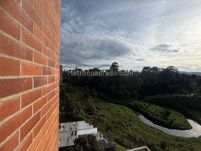 Apartamento de 2 alcobas en venta en Los Colegios, Rionegro, 66 m² · foto 3 de 20