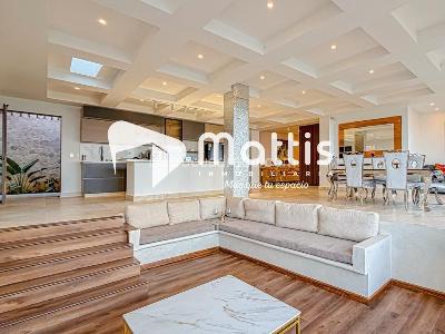 Casa de 3 alcobas en venta en El Jardin, Medellín, 620 m² · foto 1 de 16