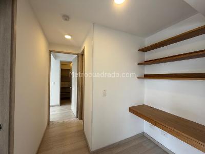 Apartamento de 2 alcobas en venta en San Antonio, Rionegro, 63 m² · foto 9 de 20