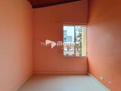 Apartamento de 3 alcobas en venta en Barrio Caicedo, Medellín, 60 m² · foto 13 de 14