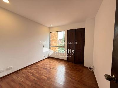 Apartamento de 3 alcobas en arriendo en El Poblado, Medellín, 162 m² · foto 10 de 20
