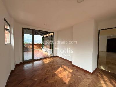 Apartamento de 3 alcobas en arriendo en El Poblado, Medellín, 162 m² · foto 19 de 20