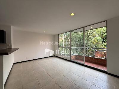 Apartamento de 3 alcobas en arriendo en El Poblado, Medellín, 77 m² · foto 3 de 20