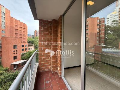 Apartamento de 3 alcobas en arriendo en El Poblado, Medellín, 77 m² · foto 8 de 20