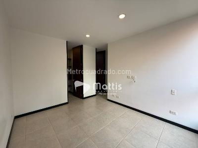 Apartamento de 3 alcobas en arriendo en El Poblado, Medellín, 77 m² · foto 17 de 20