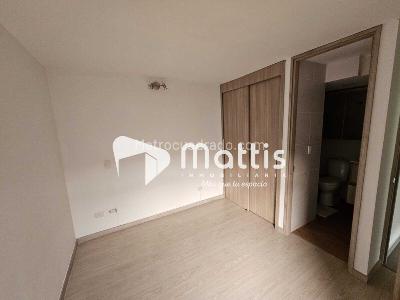 Apartamento de 3 alcobas en arriendo en Loma De Los Bernal, Medellín, 55 m² · foto 9 de 12