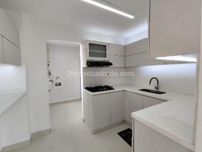 Apartamento de 4 alcobas en venta en Alejandría, Medellín, 171 m² · foto 1 de 20