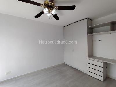 Apartamento de 4 alcobas en venta en Alejandría, Medellín, 171 m² · foto 9 de 20