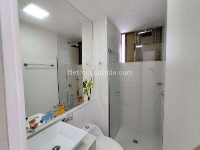 Apartamento de 4 alcobas en venta en Alejandría, Medellín, 171 m² · foto 17 de 20