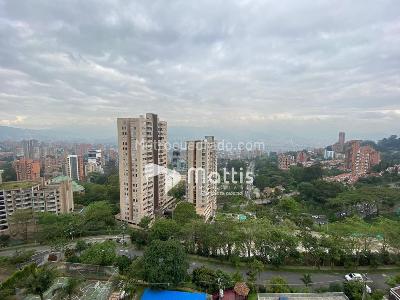 Apartamento en venta en Altos Del Poblado, Medellín · foto 3 de 20