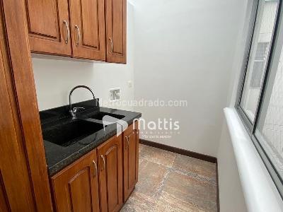 Apartamento en venta en Altos Del Poblado, Medellín · foto 8 de 20