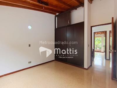 Casa de 4 alcobas en venta en Envigado, Envigado, 204 m² · foto 10 de 20