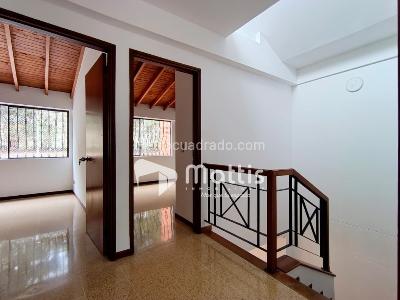 Casa de 4 alcobas en venta en Envigado, Envigado, 204 m² · foto 19 de 20