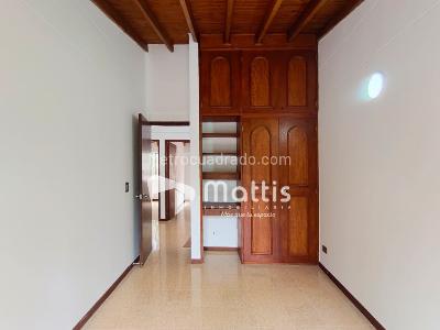 Casa de 4 alcobas en venta en Envigado, Envigado, 204 m² · foto 5 de 20