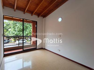 Casa de 4 alcobas en venta en Envigado, Envigado, 204 m² · foto 8 de 20