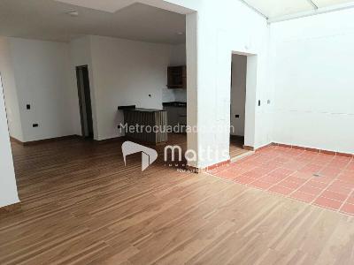 Apartamento de 5 alcobas en venta en Laureles, Medellín, 202 m² · foto 13 de 17