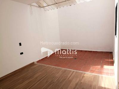 Apartamento de 5 alcobas en venta en Laureles, Medellín, 202 m² · foto 5 de 17