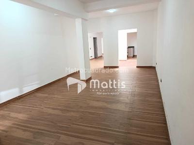 Apartamento de 5 alcobas en venta en Laureles, Medellín, 202 m² · foto 7 de 17