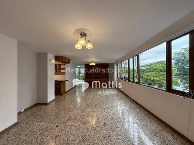 Apartamento de 3 alcobas en arriendo en Patio Bonito, Medellín, 135 m² · foto 1 de 20