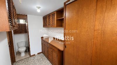 Apartamento de 3 alcobas en arriendo en Patio Bonito, Medellín, 135 m² · foto 14 de 20