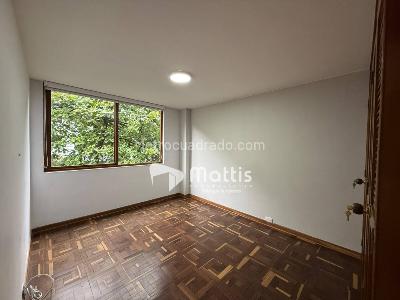 Apartamento de 3 alcobas en arriendo en Patio Bonito, Medellín, 135 m² · foto 17 de 20