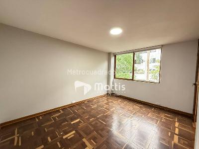 Apartamento de 3 alcobas en arriendo en Patio Bonito, Medellín, 135 m² · foto 19 de 20