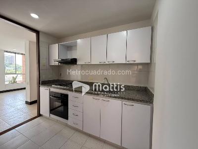 Apartamento en venta en El Poblado, Medellín · foto 12 de 20