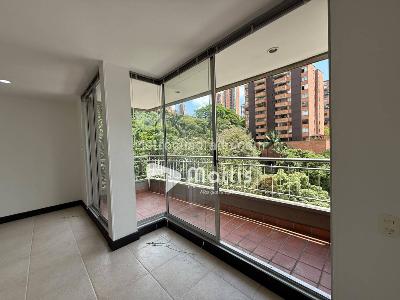 Apartamento en venta en El Poblado, Medellín · foto 4 de 20