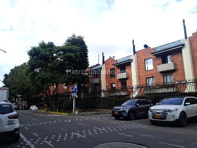 Casa de 4 alcobas en venta en Pradera Norte, Bogotá, 99 m² · foto 2 de 20