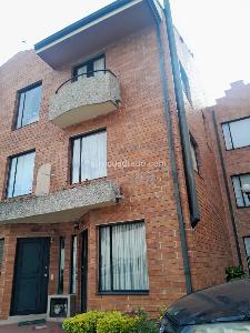 Casa de 4 alcobas en venta en Pradera Norte, Bogotá, 99 m² · foto 4 de 20