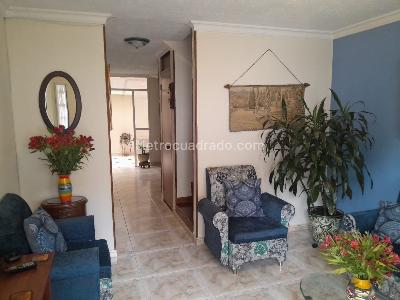 Casa de 4 alcobas en venta en Pradera Norte, Bogotá, 99 m² · foto 6 de 20