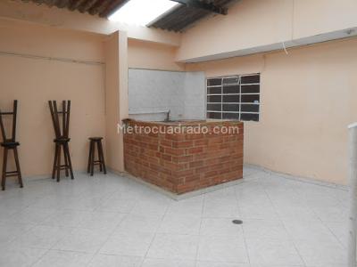 Casa en venta en Diamante Oriental, Mosquera · foto 7 de 17