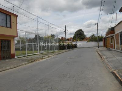 Casa en venta en Diamante Oriental, Mosquera · foto 9 de 17