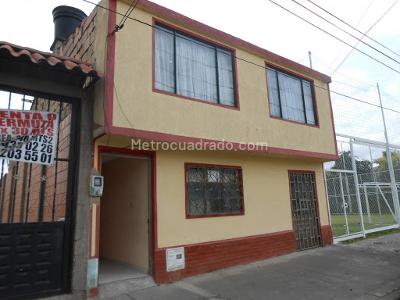 Casa en venta en Diamante Oriental, Mosquera · foto 15 de 17