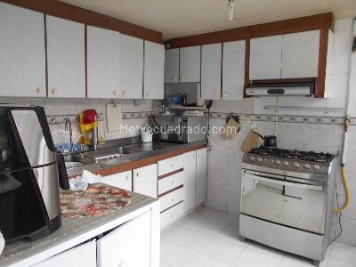 Casa en venta en Normandia, Bogotá · foto 9 de 20