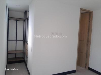 Apartamento de 1 alcoba en venta en Santa Barbar Central, Bogotá, 31 m² · foto 4 de 20