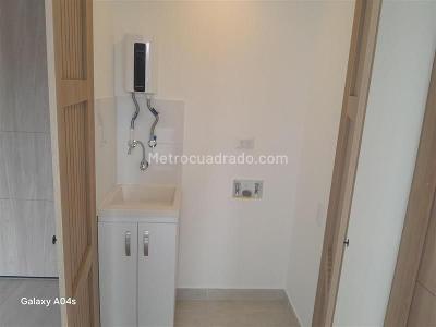 Apartamento de 1 alcoba en venta en Santa Barbar Central, Bogotá, 31 m² · foto 7 de 20