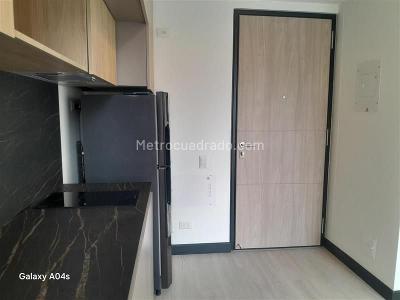 Apartamento de 1 alcoba en venta en Santa Barbar Central, Bogotá, 31 m² · foto 9 de 20