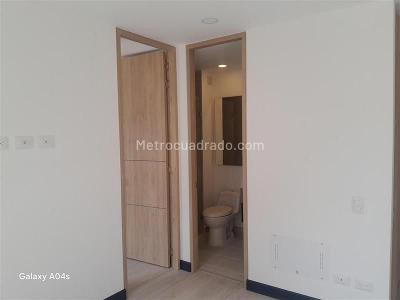 Apartamento de 1 alcoba en venta en Santa Ana Occidental Santa Barbara, Bogotá, 33 m² · foto 13 de 20