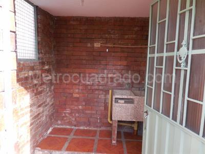 Casa de 5 alcobas en venta en Og, Funza, 385 m² · foto 15 de 16
