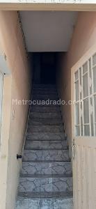 Casa de 5 alcobas en venta en L, Funza, 259 m² · foto 7 de 13